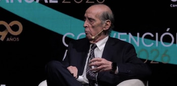 Ricardo Arriazu en la convención de Camarco