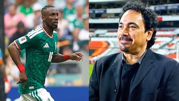Julián Quiñones acecha el récord de Hugo Sánchez como el mexicano con más goles en el extranjero en un año