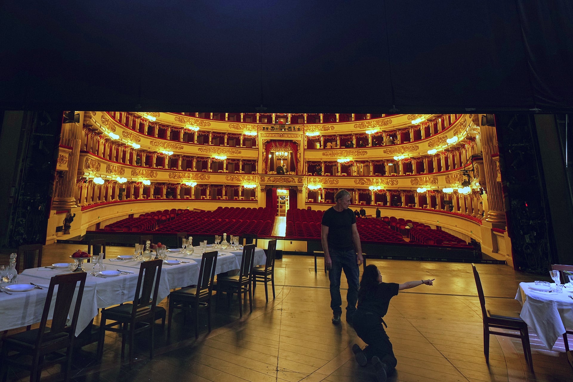 La Scala de Milán levanta el telón con la polémica “Lady Macbeth” de Shostakóvich en una noche llena de estrellas (Crédito: AP)