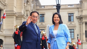 Keiko Fujimori visitó Palacio de Gobierno: “estamos preparándonos para que tomemos las riendas y los destinos de nuestro país”