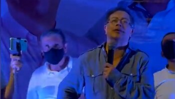 “Ebrio de poder”: uribistas y