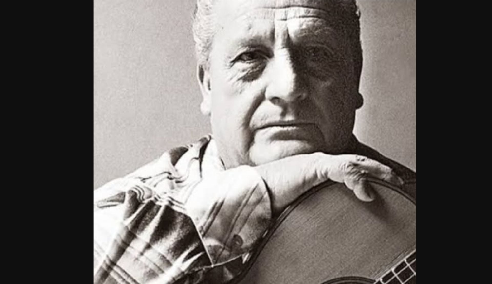 La figura de Adalberto Oré surge en 1919 como referente del vals peruano, con composiciones que conectaron con el público y reforzaron la identidad cultural criolla. (Glorias del Criollismo)