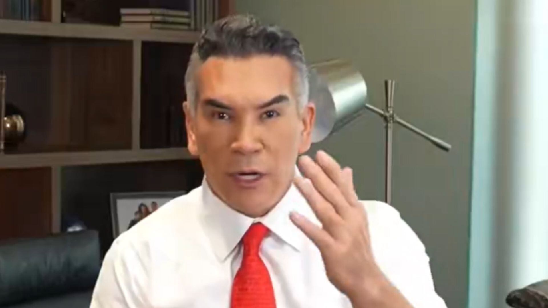 Alejandro Moreno califica los hechos posteriores al operativo como un “narcogobierno”. Foto: Captura de video