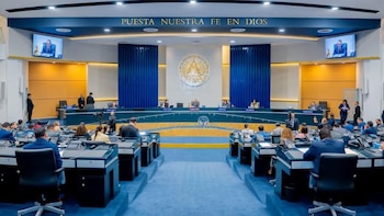 Diputados aprueban reforma que autoriza traspaso de terrenos a residentes del distrito Italia en El Salvador