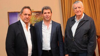 Los dos referentes del peronismo sanjuanino junto a Daniel Scioli