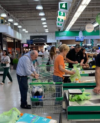 Chiche Gelblung salió a hacer