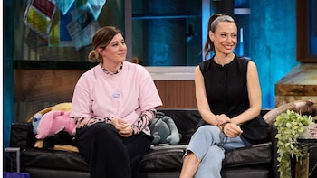 Las actrices Ángela Cervantes y Natalia Verbeke, en 'La Revuelta'