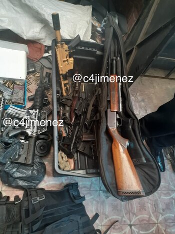 Armas encontradas en un domicilio