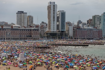 Verano 2022 - Mar del plata - playa rambla