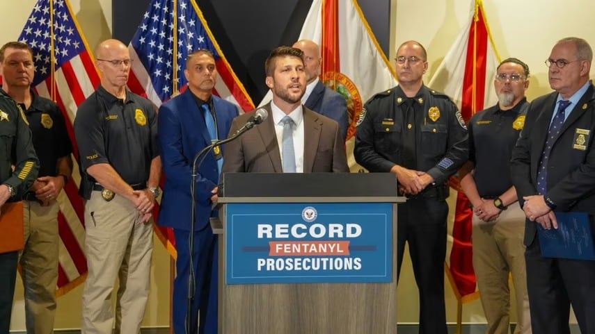 Florida desarticula red de narcotráfico que movía cocaína desde California