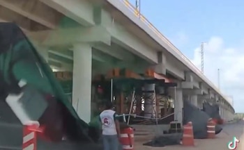 Denuncian hundimiento de pilotes en el Tren maya.