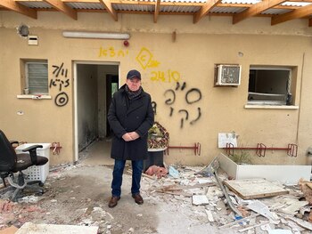 La comunidad internacional exige la