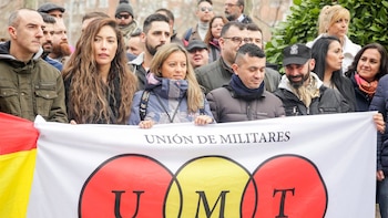 Militares denuncian el "grave abandono"