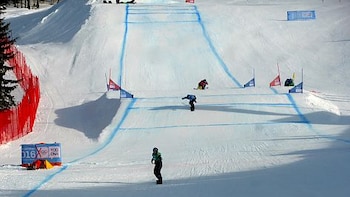 Gate Controversy Mars Team Ski-Snowboard