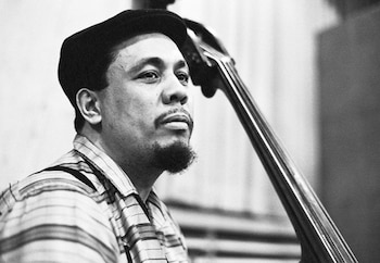 Charles Mingus se distingue como