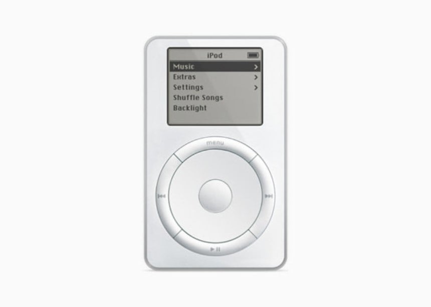 23/10/2026 El Ipod original..Apple está de cumpleaños con el iPod original, un dispositivo que, aunque ya descatalogado, continúa siendo icónico para la marca tras cumplir 25 años este viernes, poniendo sobre la mesa su papel para revolucionar el sector de la música e impulsar a Apple hacia la compañía que es hoy en día.POLITICA APPLE