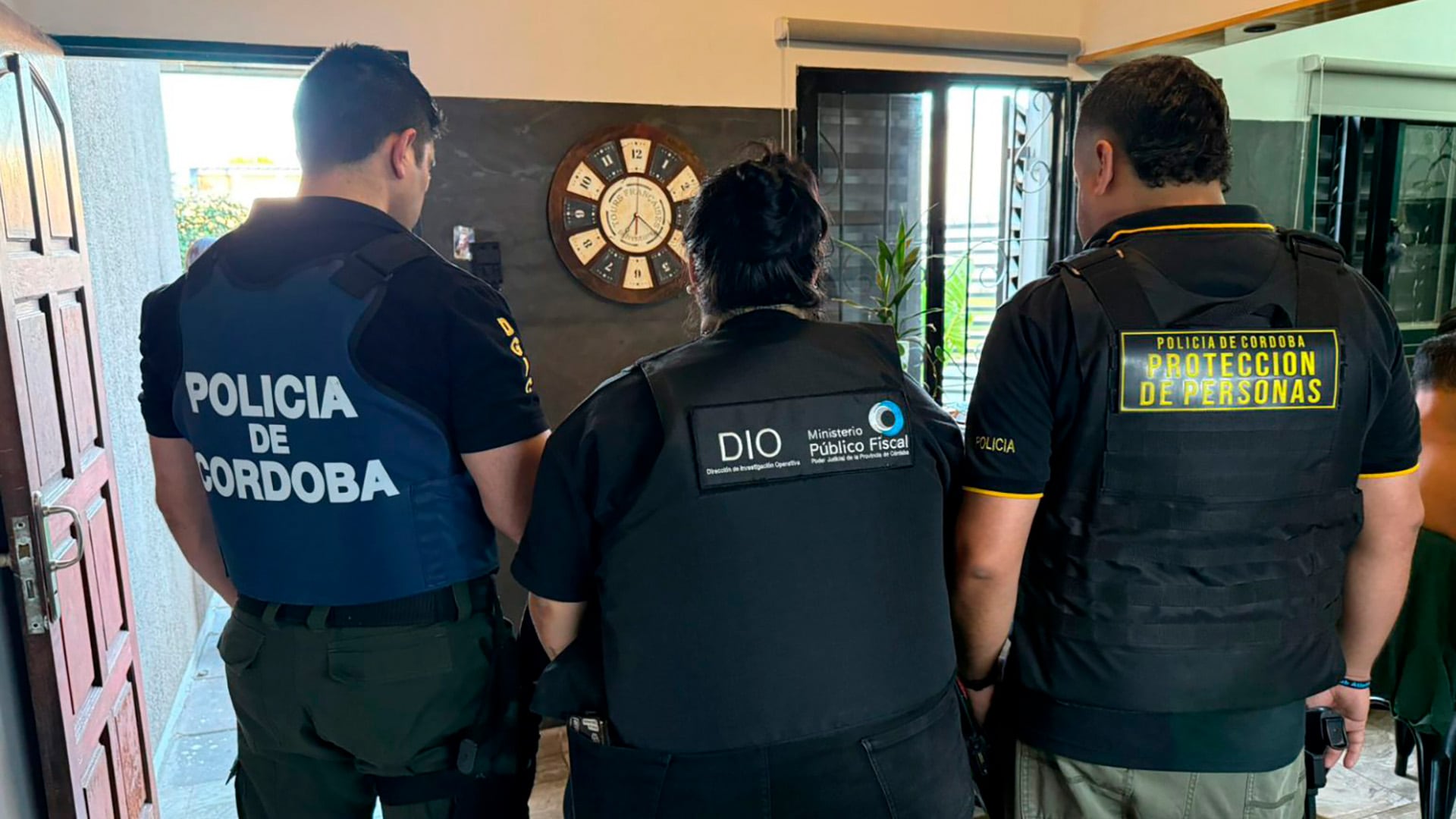 Detuvieron en Córdoba a un joven de 20 años que vendía material de abuso sexual infantil por una plataforma web