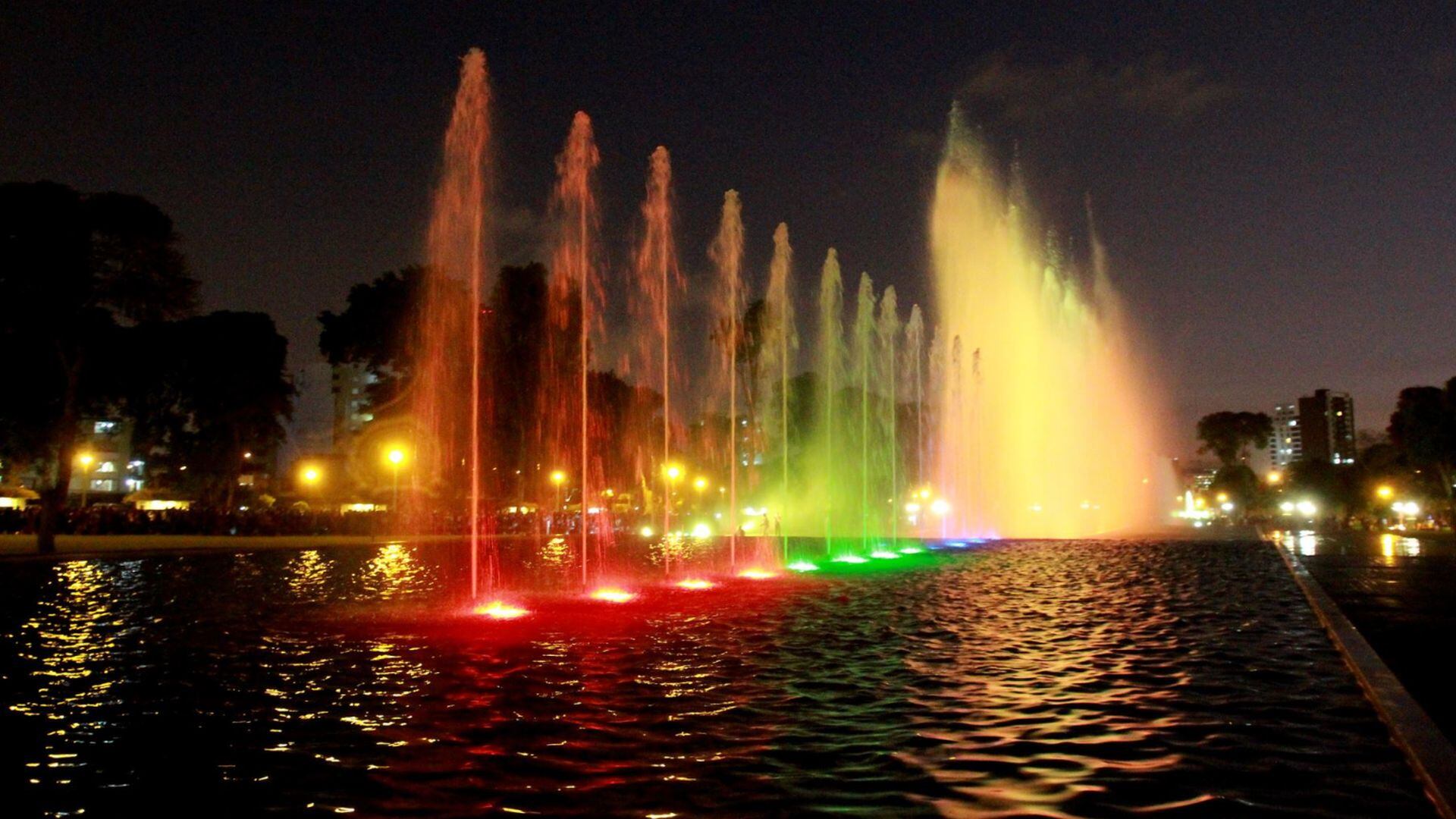 Lima celebró la apertura del