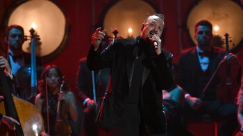 Pepe Aguilar durante su homenaje