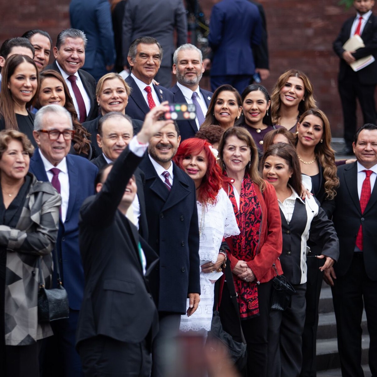 Gobernadores de la 4T apoyan desacato a los amparos contra la reforma Judicial - Infobae