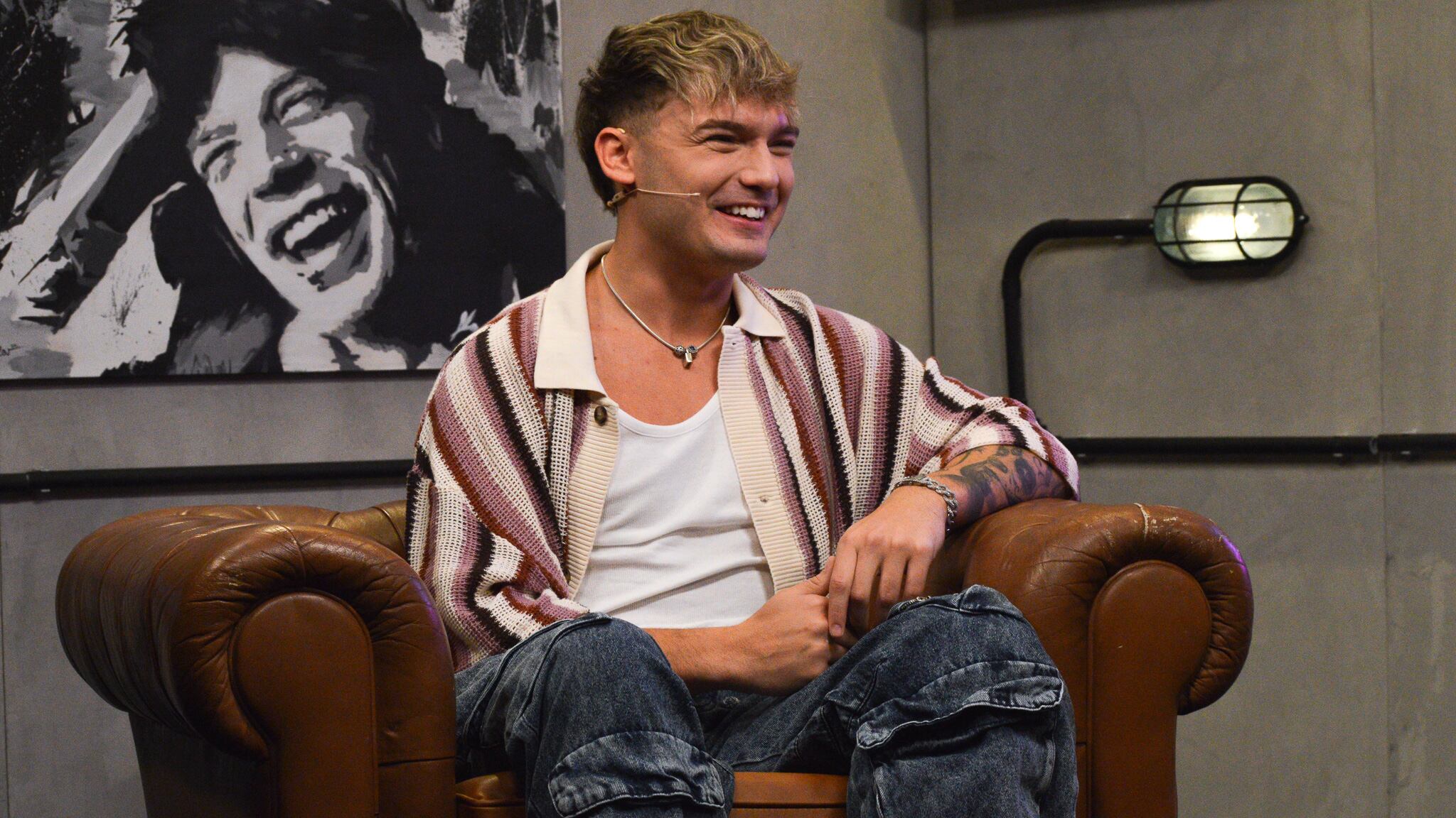 El cantante e influencer aseguró que no le molesta ser vinculado sentimentalmente con Evangelina Anderson (Candela Teicheira)