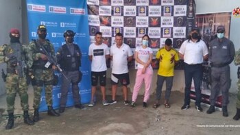 Capturan a cinco integrantes del