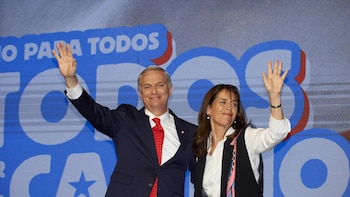 Kast promete ser el presidente