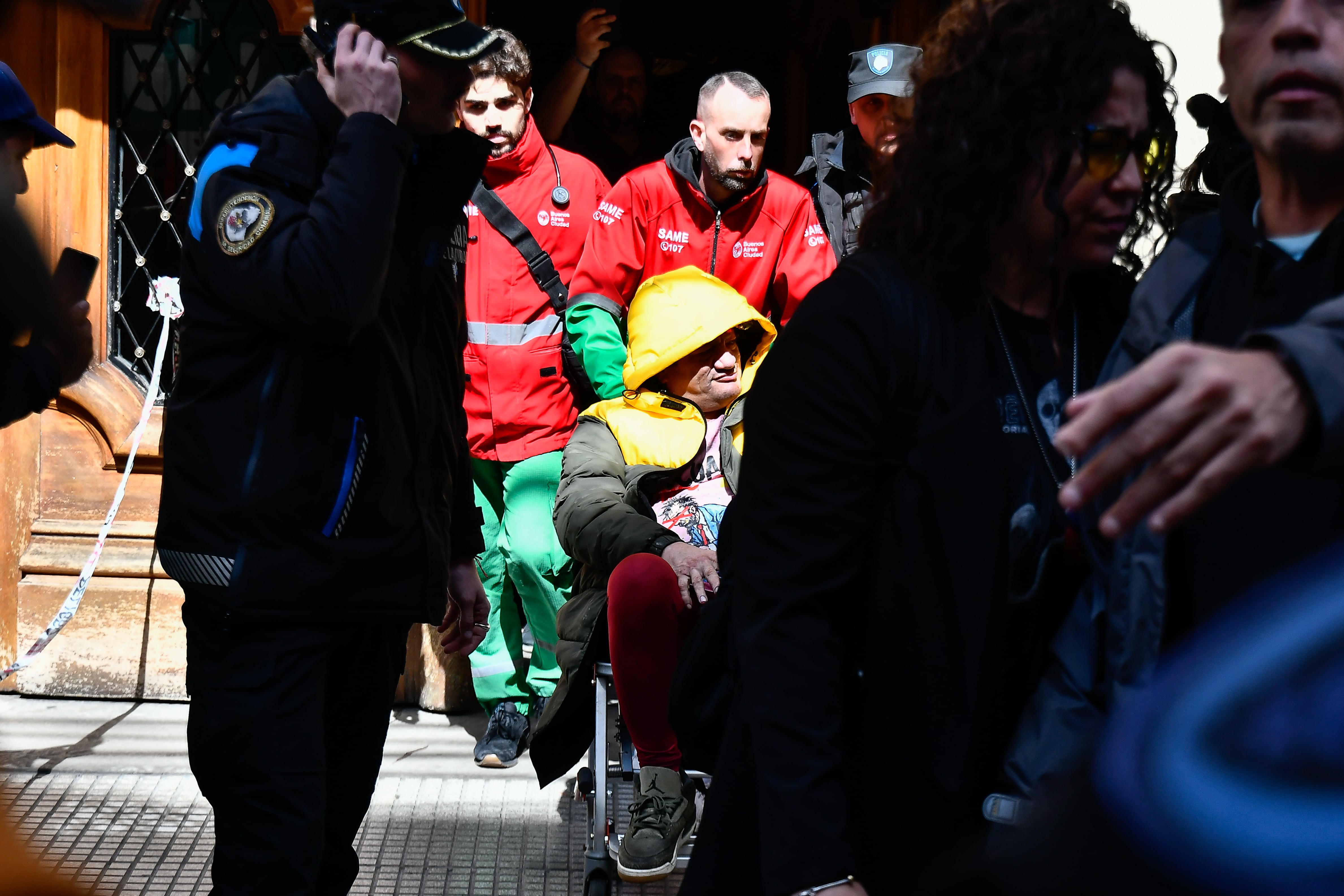 En una de las audiencias el músico se descompensó y debió ser trasladado al Hospital Fernández por el SAME (RSFotos)