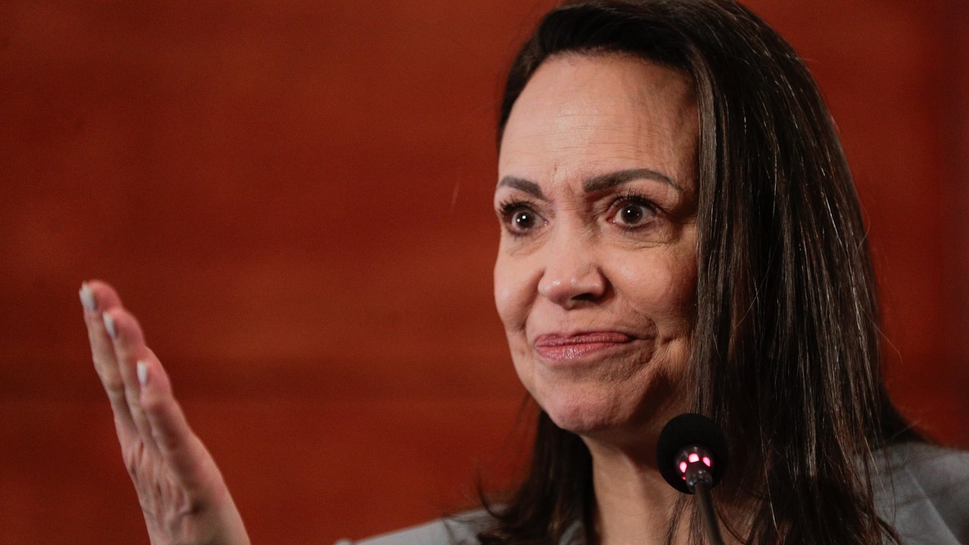 María Corina Machado dijo que no participará en los diálogos con el chavismo pero aclaró que no será un obstáculo