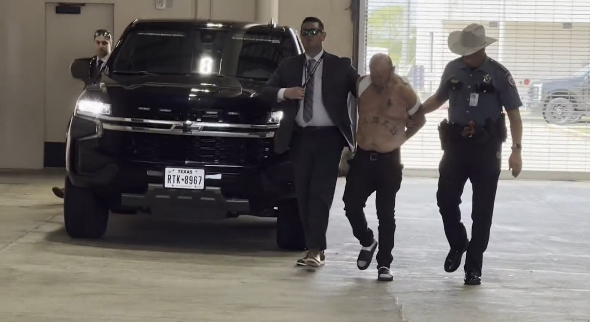 La negación de fianza a Elmore y su arresto dan esperanza a las familias, que han esperado décadas para obtener justicia en Texas Killing Fields (Captura de video)