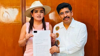Grecia Quiroz presenta acción de inconstitucionalidad por medida electoral aprobada en Michoacán. (FB: Grecia Quiroz)