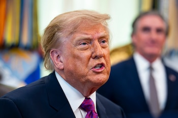 El caso volvió a poner bajo presión a los mercados de predicción en Estados Unidos, en medio del debate sobre su regulación y de otros expedientes por apuestas ligadas a información sensible. (EFE/Al Drago/Pool)