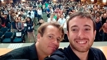 Nicolás Márquez y Agustín Laje.