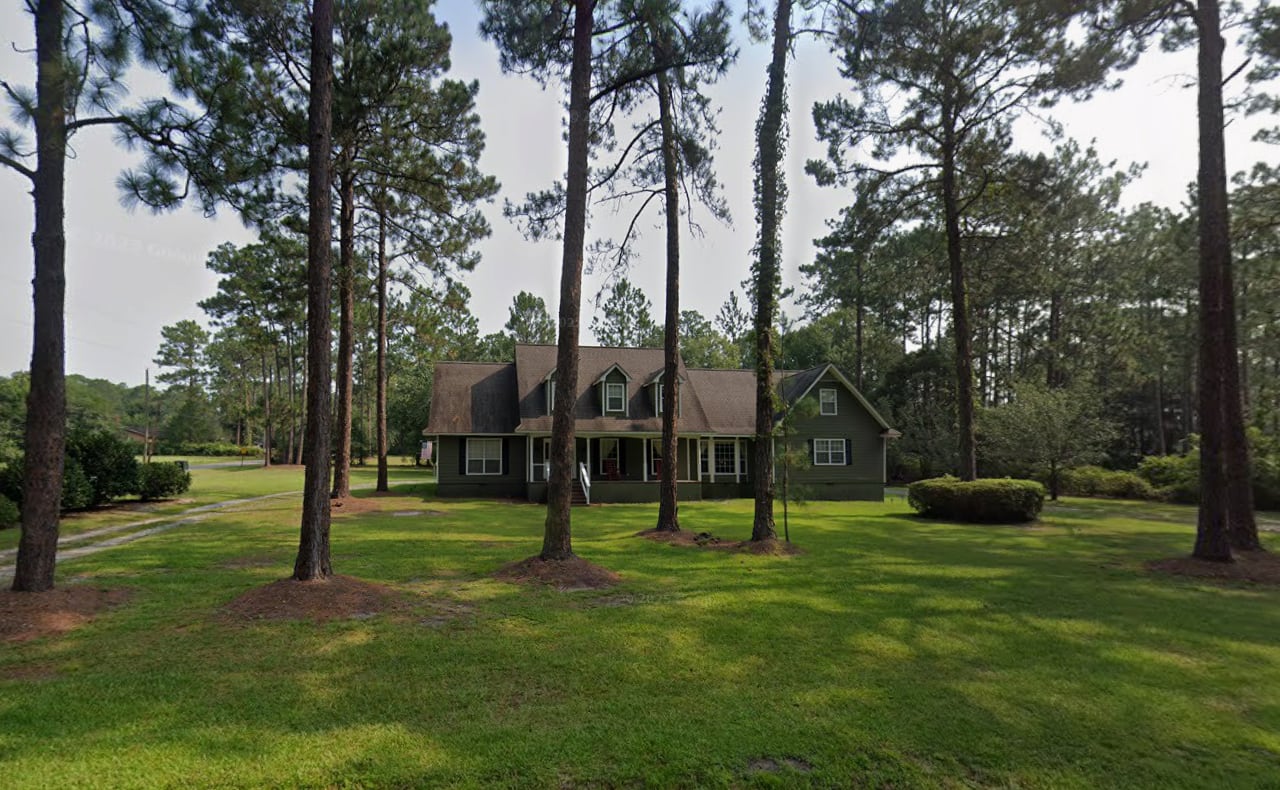 Cinco integrantes de una familia murieron en un aparente homicidio seguido de suicidio en Douglas, Georgia (Google Maps)