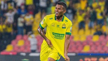 Un remate de 40 metros de Aldair Zárate le dio el empate transitorio al Atlético Bucaramanga - crédito Atlético Bucaramanga/Instagram