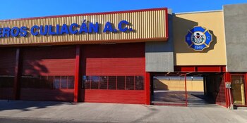 En el ataque armado, la