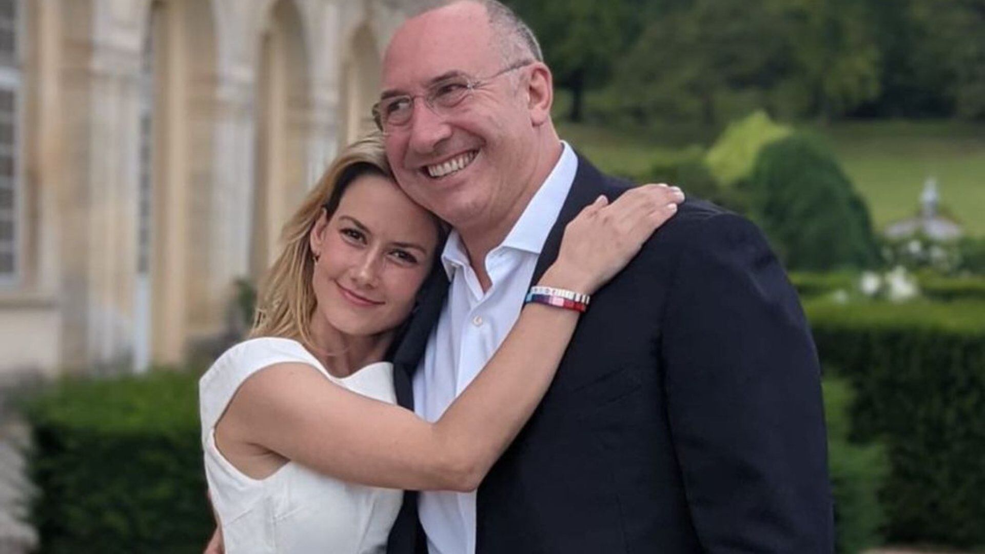 Altair Jarabo enfrenta la prensa tras especulaciones sobre su matrimonio: “Hay que verificar fuentes”