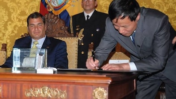 Cai Runguo fue el nexo entre China y Rafael Correa