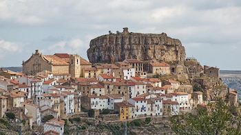 El pueblo templario que domina el interior de Castellón: una roca, un castillo y vistas de 360 grados