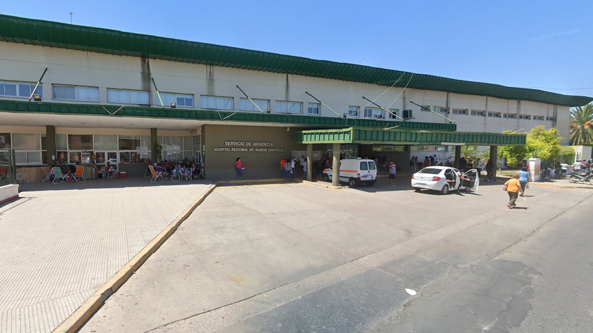 El chico de 17 años se encuentra en estado crítico en el Hospital Regional Ramón Carillo.