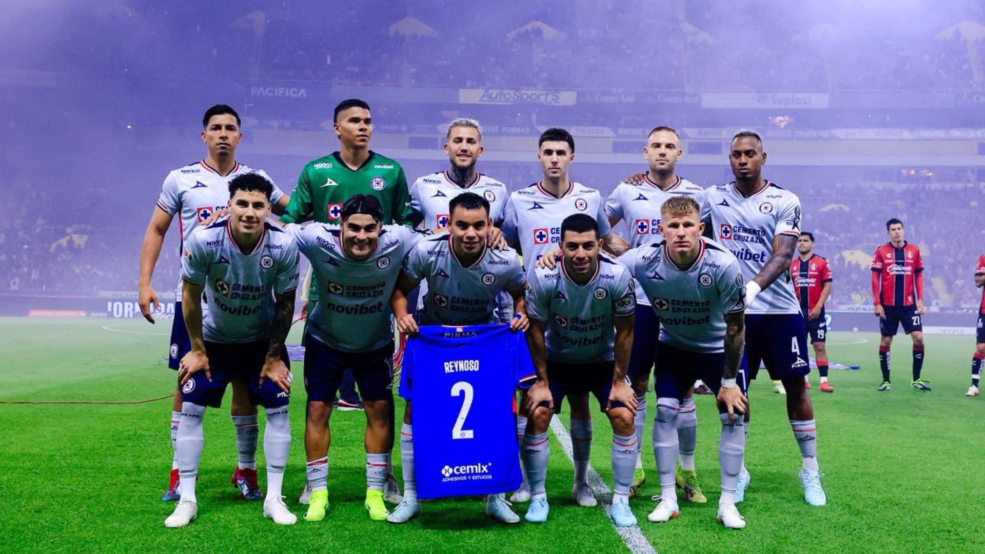 Ángel Sepúlveda se perfila como el referente ofensivo de Cruz Azul tras marcar tres goles ante Atlas. (X@CruzAzul)