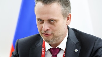 Rusia asegura que protegerá la aviación civil en su espacio aéreo tras las últimas advertencias de Zelenski