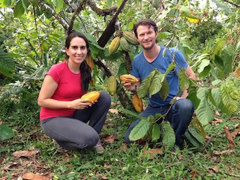 Santiago Peralta y Carla Barbotó
