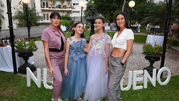 24 fotos: Lola y Mía,