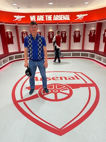 Arshavin publicó imágenes en su