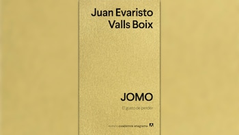 Cubierta de libro dorada con textura, con el título "JOMO" y "El gusto de perder", y el autor "Juan Evaristo Valls Boix" en negro