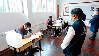 Ejecutivo establece prohibiciones a funcionarios