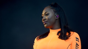 Macron condena las reacciones "bastante