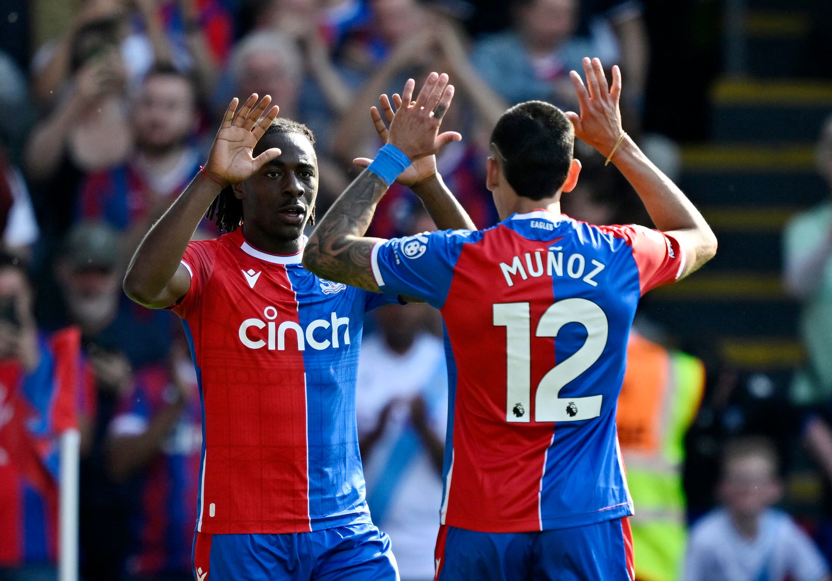 Daniel Muñoz es una de las figuras del Crystal Palace - crédito Tony Obrien/REUTERS