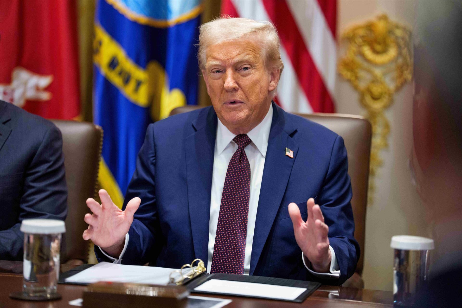 Trump continúa buscando alternativas para que Rusia y Ucrania alcancen la paz